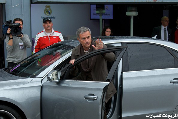 نجوم نادي ريال مدريد الاسباني يتسلمون سياراتهم الفاخرة من اودي بعد تجديد الرعاية بالصور 2