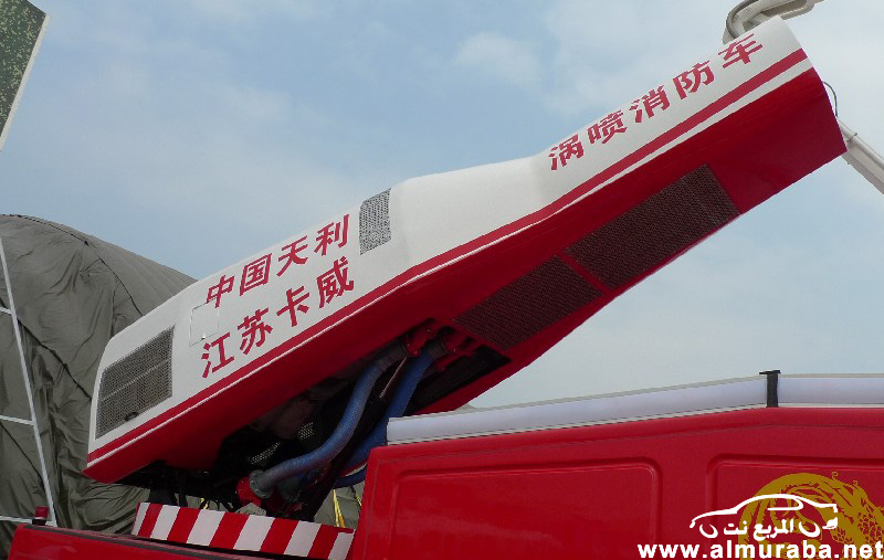 شاهد سيارة إطفاء الحرائق الجديدة في "الصين" ذات المضخات العالية يتجاوز سعرها 3 ملايين ريال بالصور 10
