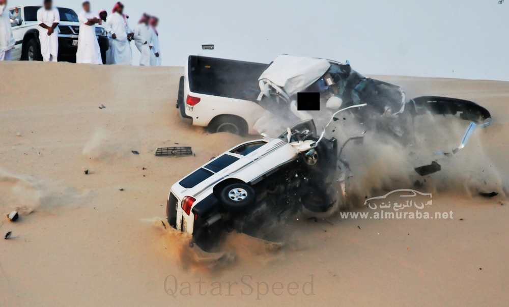 حادث تطعيس تويوتا تندرا وجيب لاندكروزر في دولة قطر "طعس العديد" بالصور 2