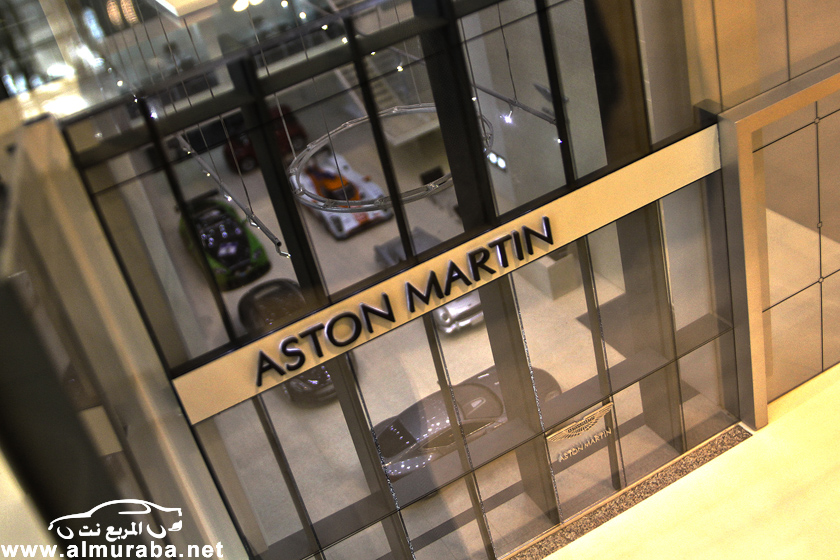 تدشين استون مارتن فانكويش في صالة العرض الجديدة في مدينة دبي Aston Martin Vanquish 20