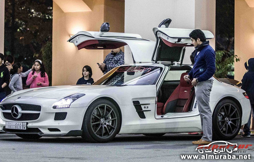 أمسية "سيارات القهوة" المقام في مدينة الخبر بتواجد افخم السيارات في العالم للشباب السعوديين بالصور 32
