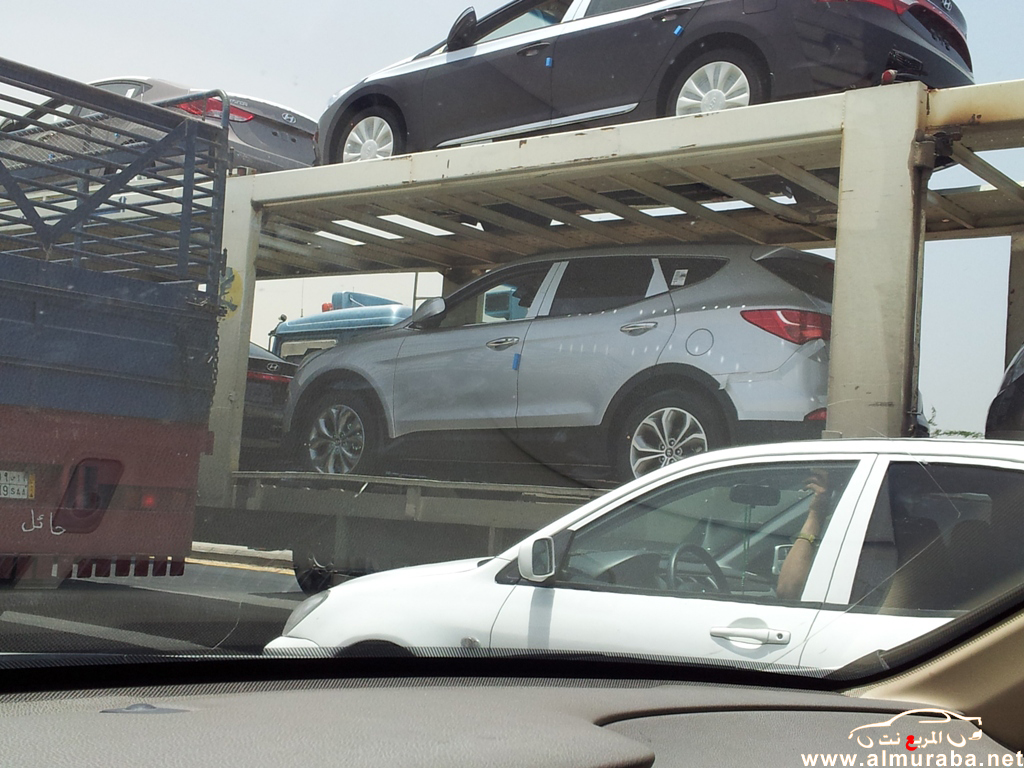 هيونداي سنتافي 2013 تصل الى جدة في اول صورة حصرية لها مع الاسعار المتوقعة Hyundai Santafe 47