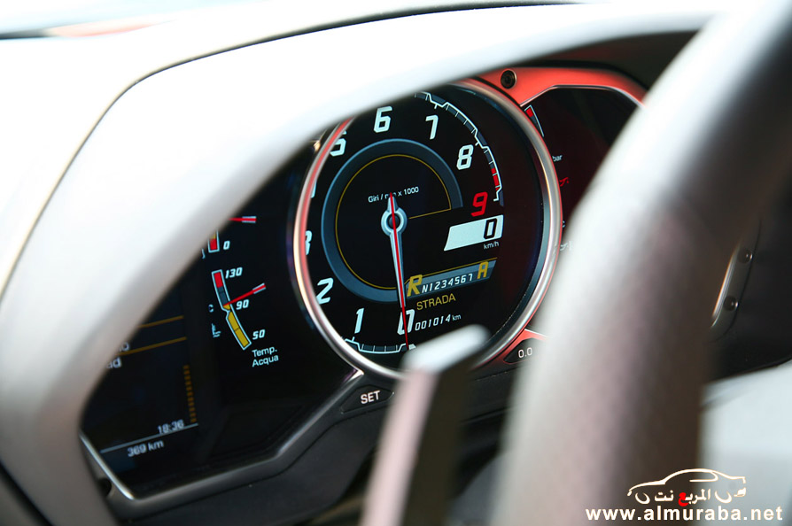 لمبرجيني افنتادور 2013 بتطويرات الجديدة خلال تجربتها في ايطاليا Lamborghini Aventador 2013 53
