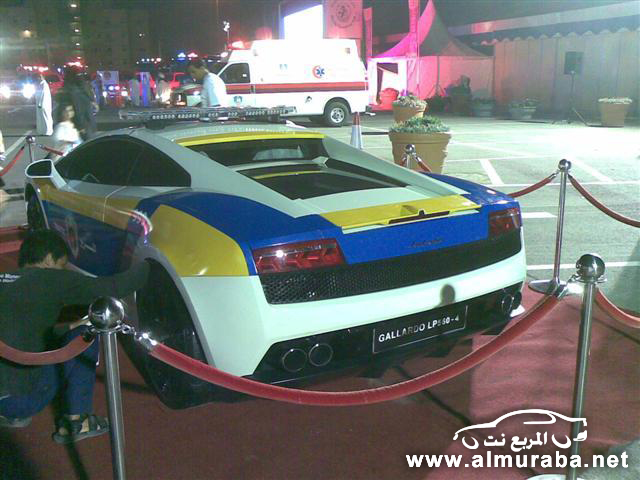 شرطة الدوحة تفكر جدياً بإستخدام سيارات لامبورجيني جالاردو لإيقاف المتهورين بالصور 2