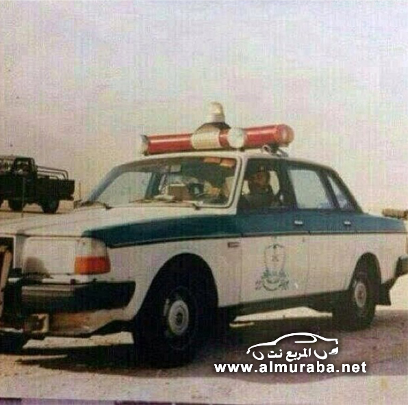 بالصور أقدم سيارة شرطة سعودية يعود تاريخها إلى 40 عاما من نوع فولفو سكوير نت