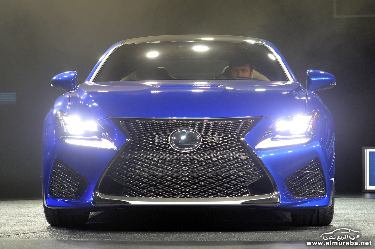 Фото-2014-Lexus-RC-F-Coupe