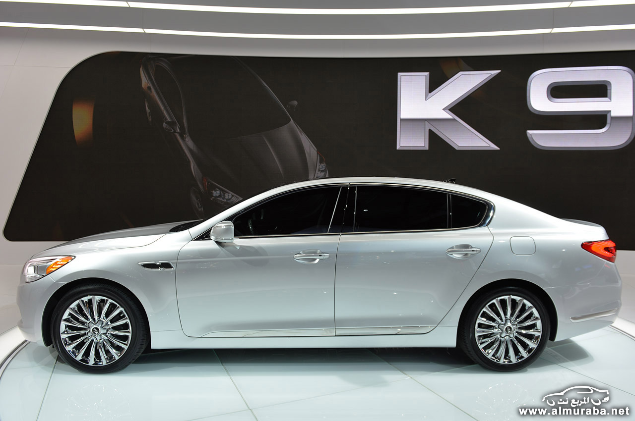 05-2015-kia-k900-la-1