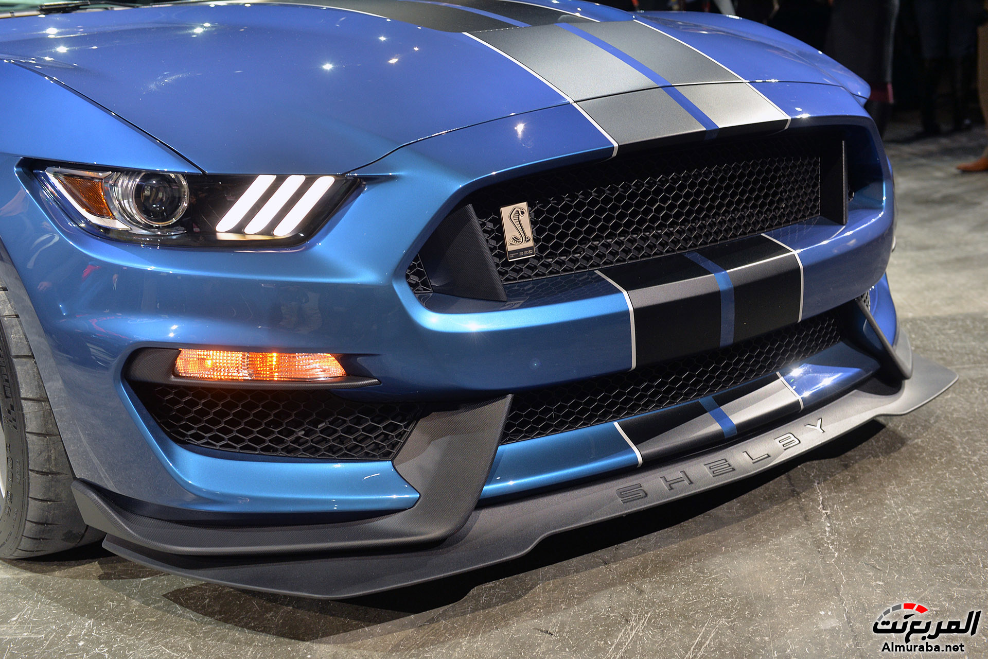 18-2016-shelby-gt350r-detroit-1