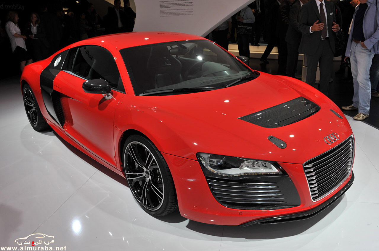 اودي ار 8 2013 في معرض شيكاغو للسيارات Audi R8 2013 2