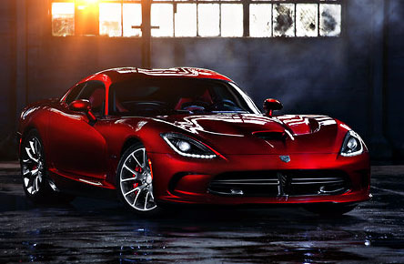 دودج فايبر 2013 الجديدة تسيطر على اغلفة المجلات الأمريكية لهذا الشهر Dodge Viper 6