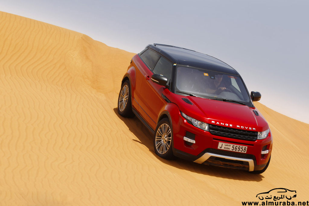 تجربة رنج روفر ايفوك في رمال الامارات صور رائعة Range Rover Evoque