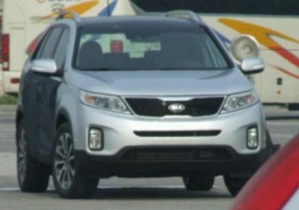 كيا سورينتو 2013 الجديدة مع اول صور تجسسية لها في كوريا Kia Sorento 2013