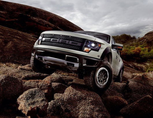 جمس حوض فورد اف 150 رابتور 2013 صور واسعار ومواصفات Ford F150 Raptor 2013