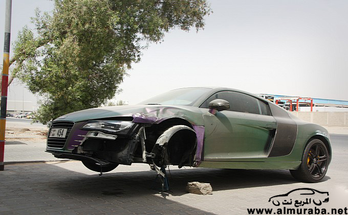 حادث اودي ار ايت المعدلة بسبعة الوان في مدينة دبي بالصور Audi R8 Crashed in Dubai 7