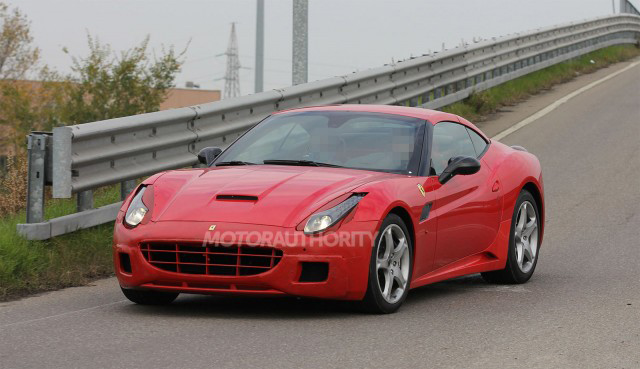 الاختبار النهائي لسيارة فيراري كاليفورنيا 2014 بتطويراتها الجديدة في إيطاليا Ferrari California 2014 7