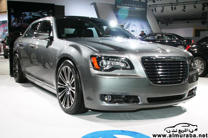 كرايسلر 300 2013 هيمي الجديدة بفخامة عالية صور واسعار ومواصفات Chrysler 300 4