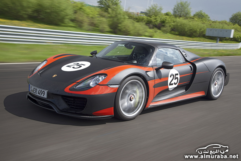 نظرة وتحليل بسيط على التحفة الجديدة من بورش 918 سبايدر Porsche 918 Spyder 4