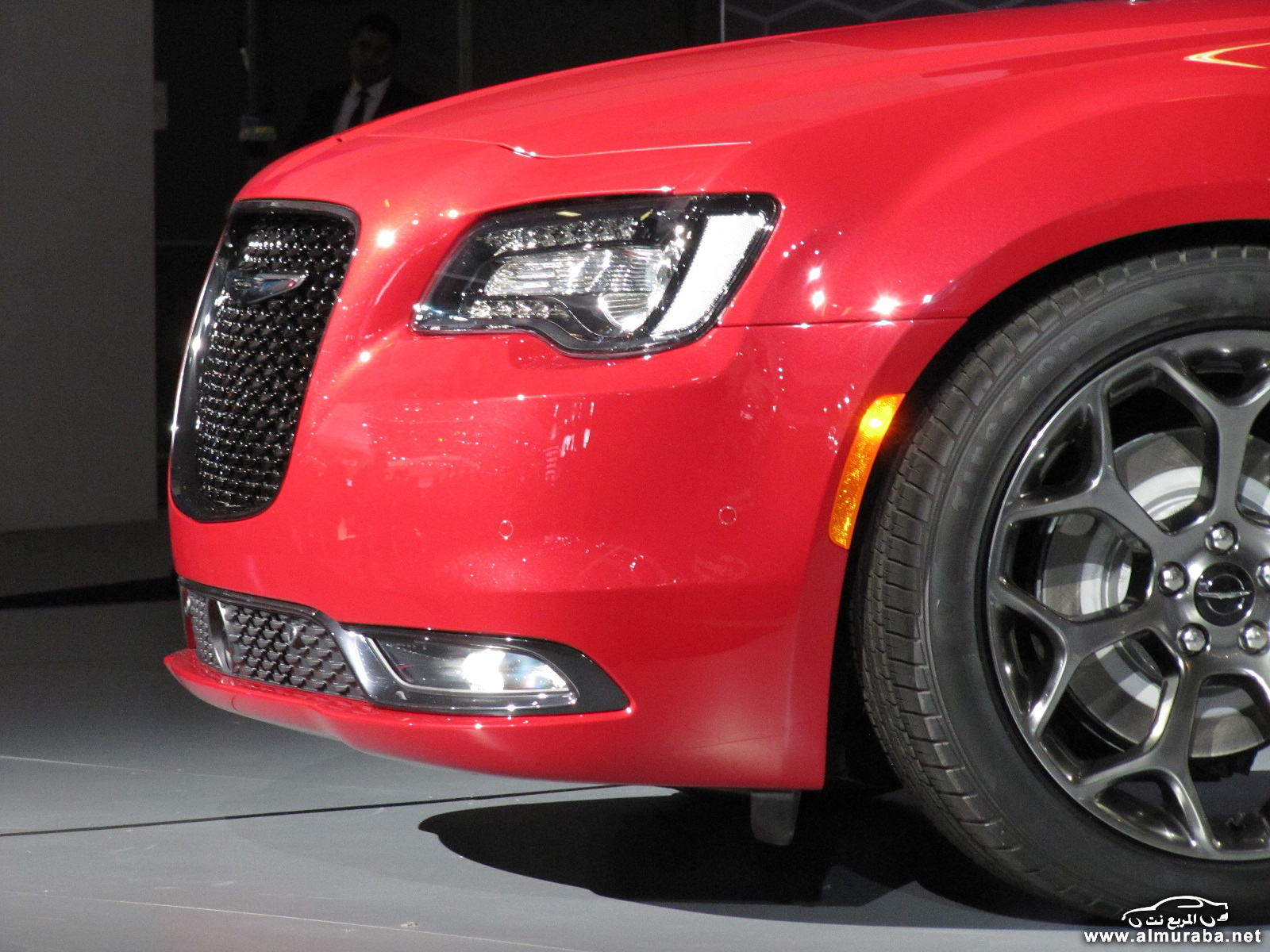 2015-chrysler-300-unveiled-at-2014-los-angeles-auto-show_100490800_h