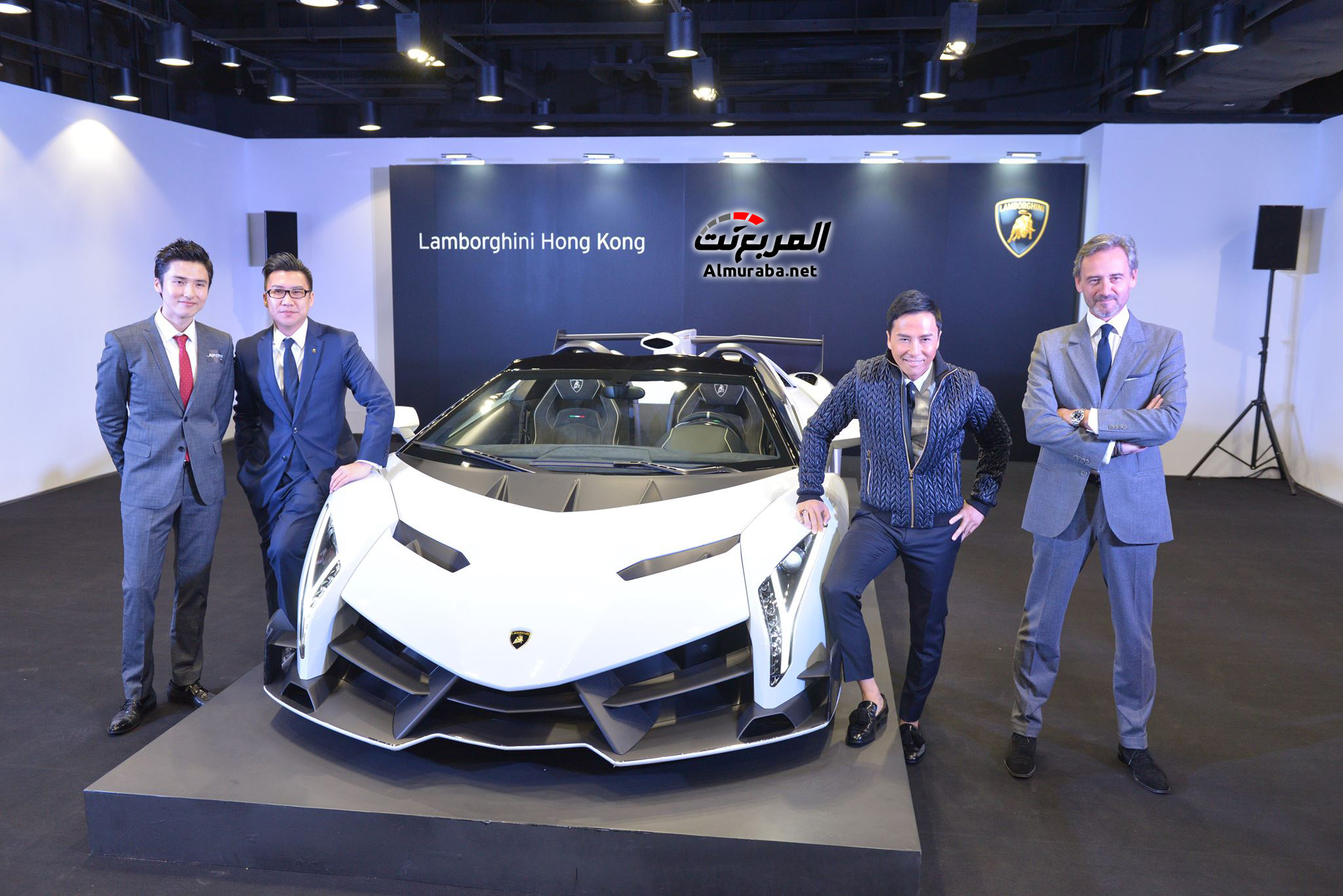 white-veneno-roadster-delivered-to-lamborghini-hong-kong_100497773_h