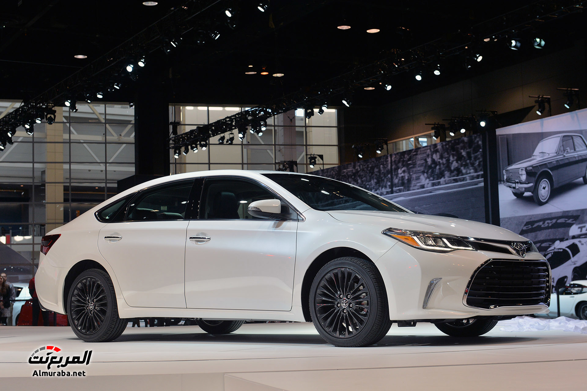 01-2016-toyota-avalon-chicago-1