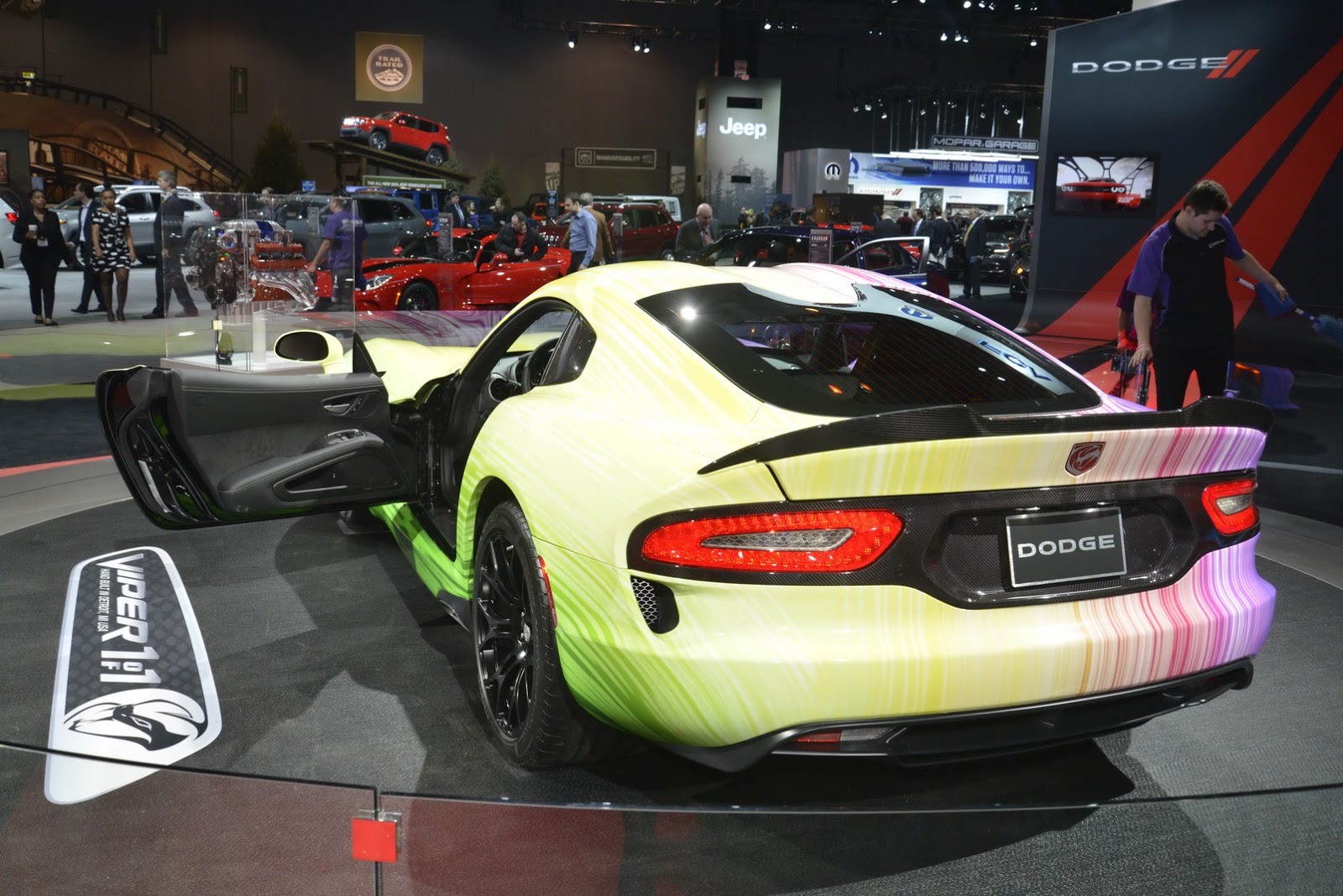 Dodge-Viper-3