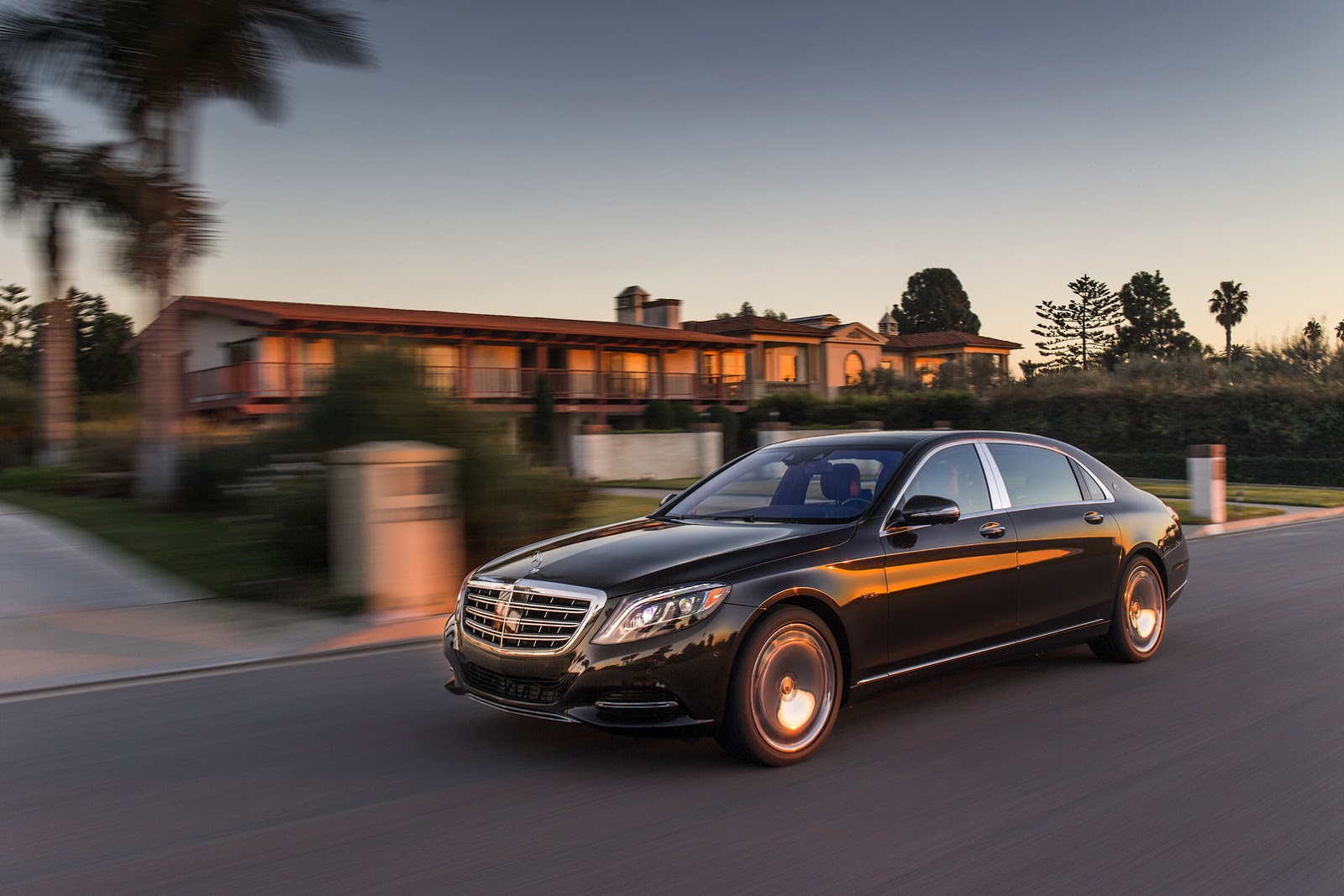 Mercedes-Maybach-S600-44