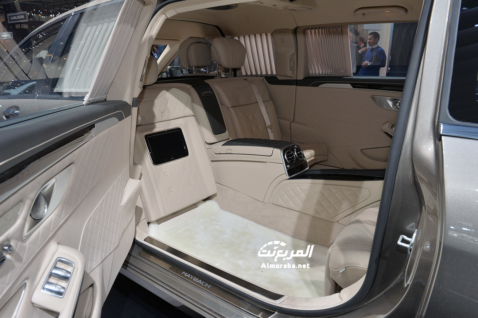 11-2016-mercedes-maybach-s600-pullman-genevs-1