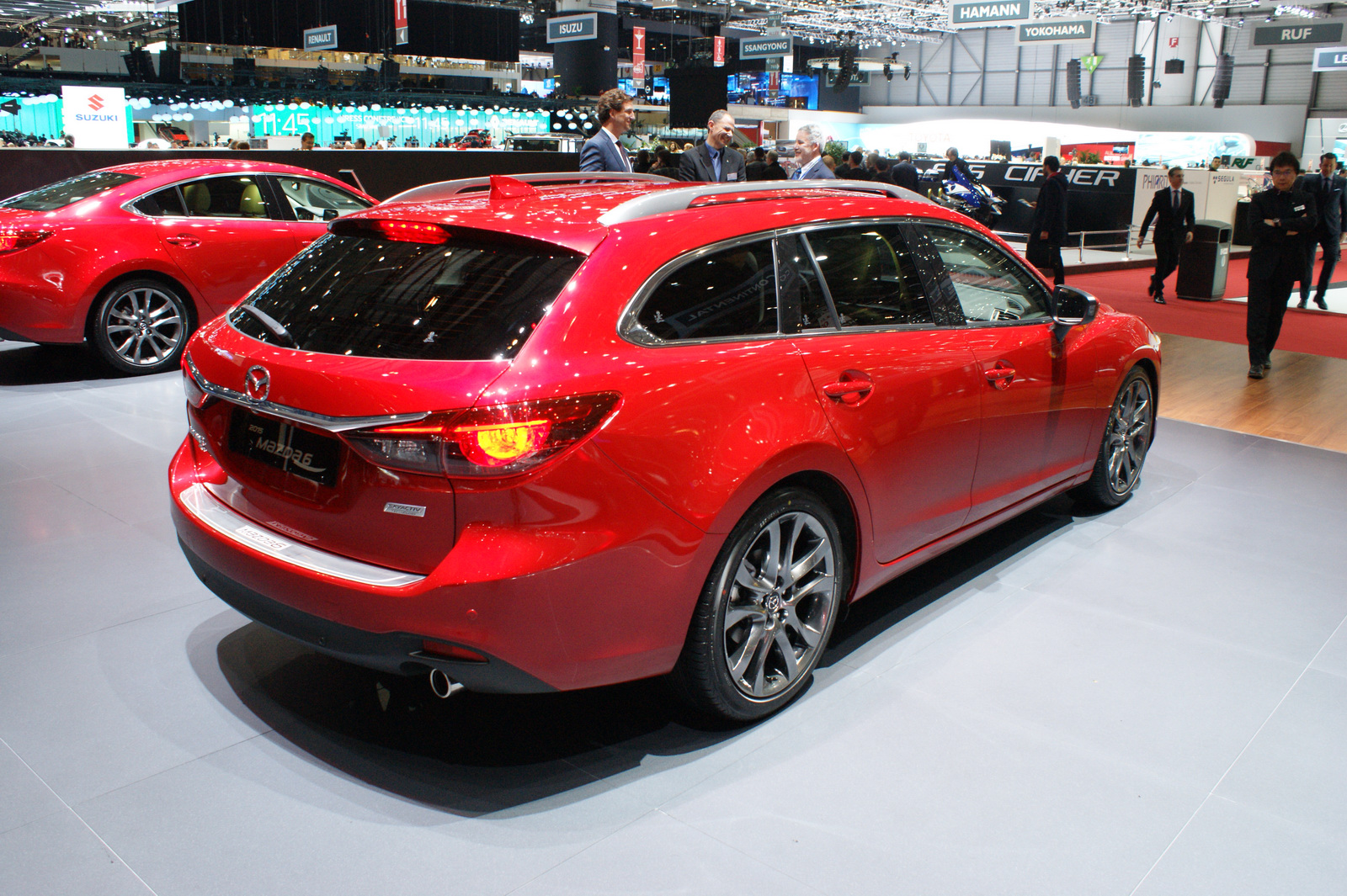 Mazda6-4