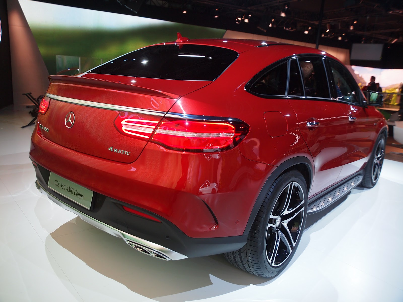 Mercedes-GLE-450-AMG-Coupe-11