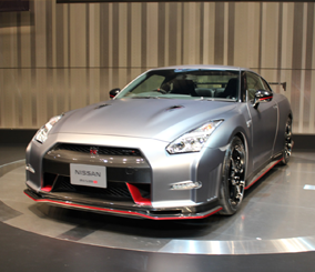 نيسان جي تي ار 2016 بالتطويرات الجديدة “صور واسعار ومواصفات” Nissan GT-R