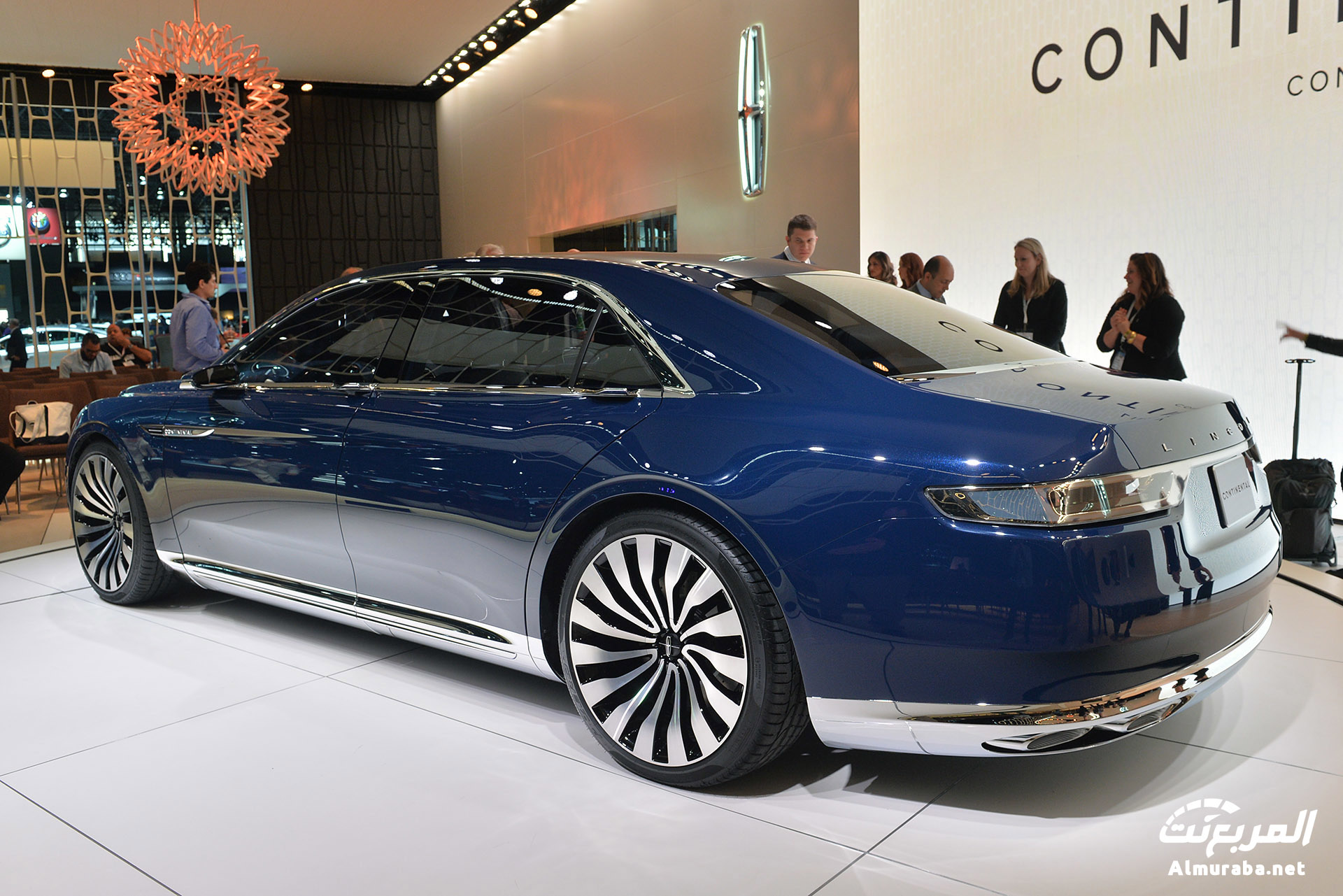 02-lincoln-continental-concept-ny-1