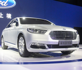 فورد تورس 2016 بالتطويرات الجديدة “تقرير ومواصفات وصور وفيديو” Ford Taurus