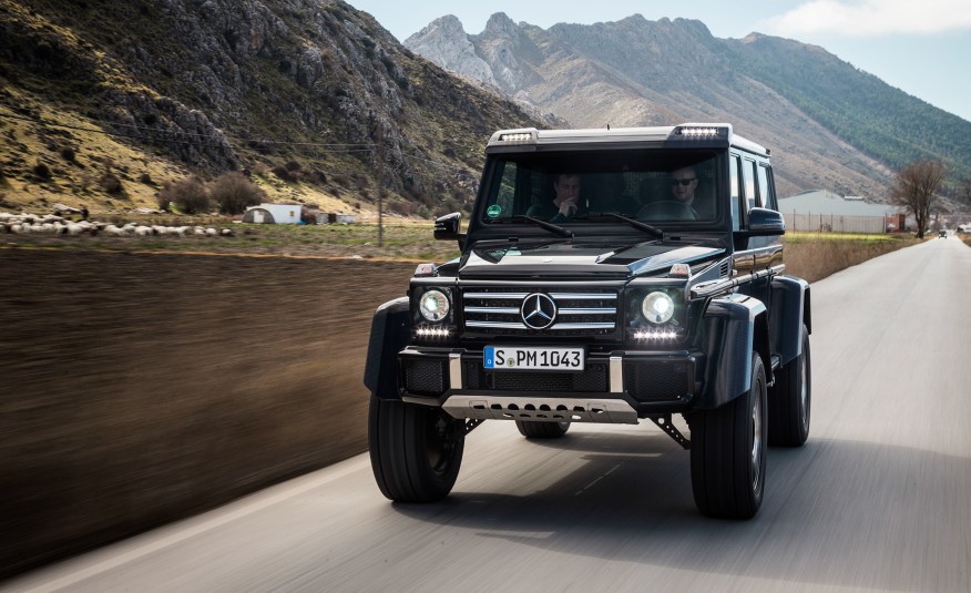 2016-Mercedes-Benz-G500-4x4²-202-876x535