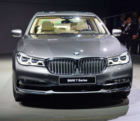 بي ام دبليو الفئة السابعة 2016 الجديدة كلياً تظهر رسمياً "مواصفات وفيديو وصور واسعار" BMW 7-Series 6