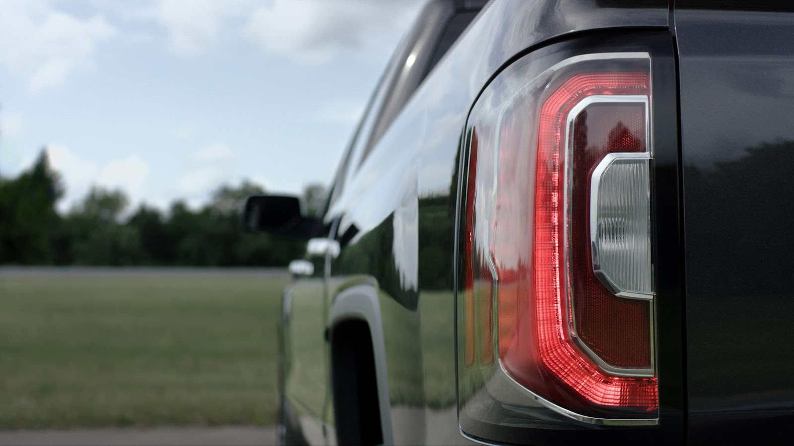 2016-GMC-Sierra-3