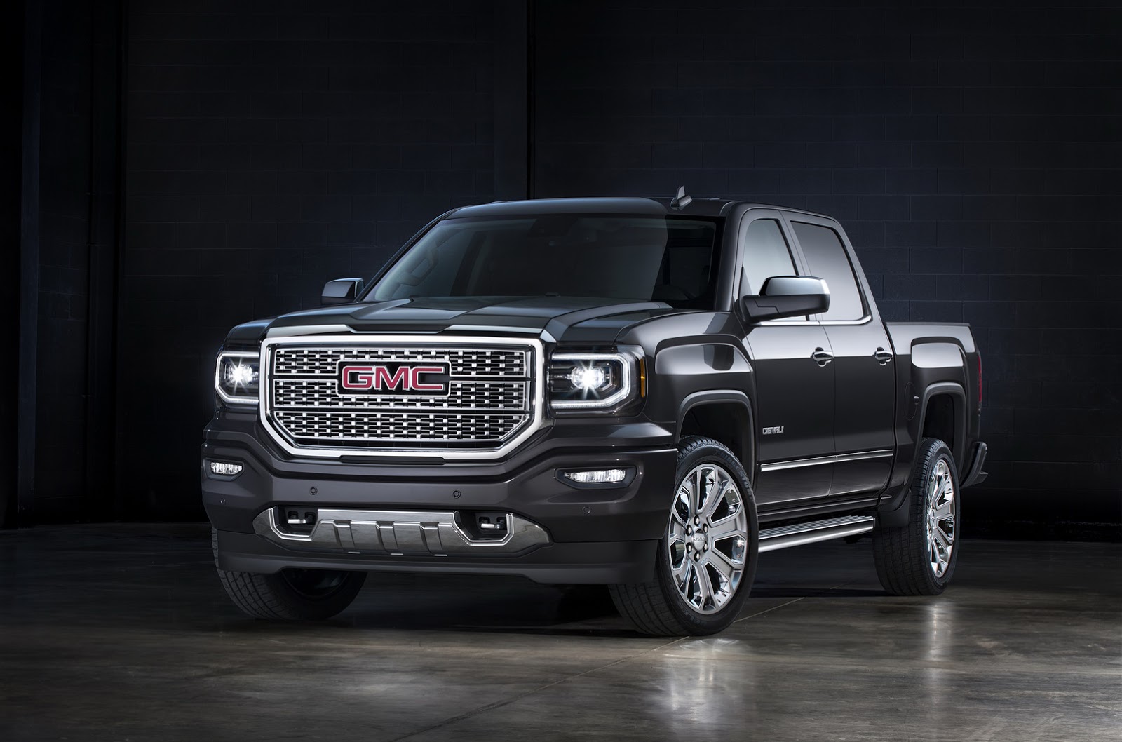 2016-GMC-Sierra-9