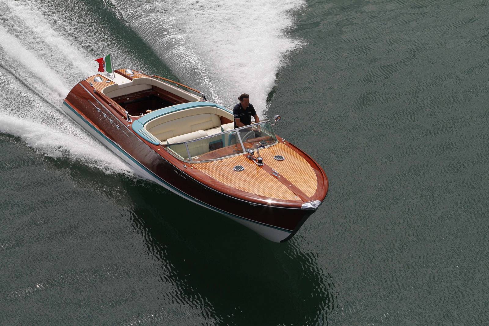 riva-aquarama-lamborghini_2