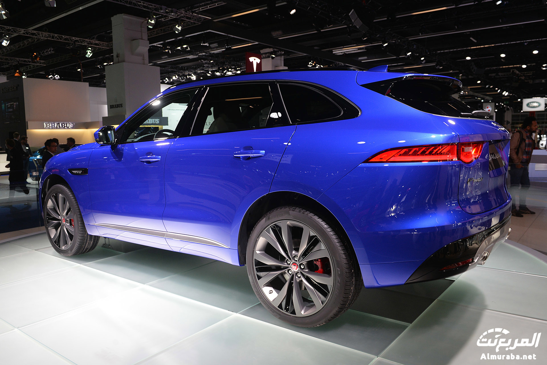 02-jaguar-f-pace-frankfurt-1