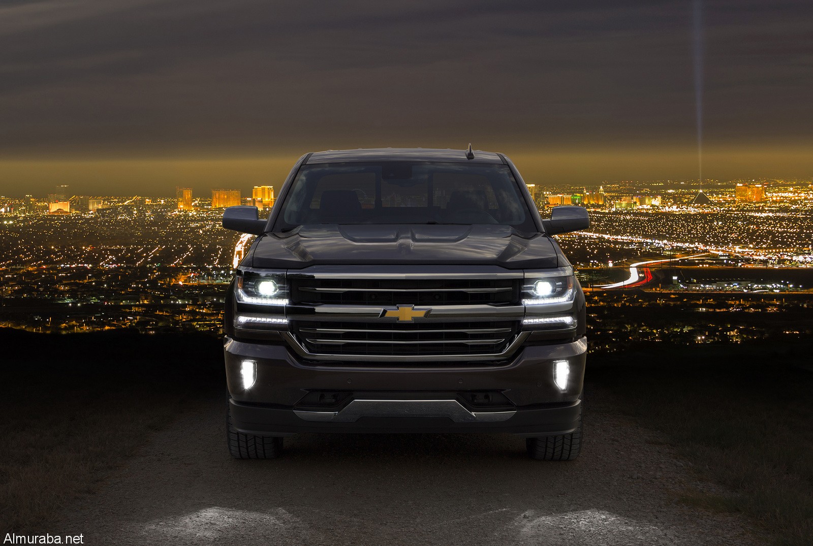 "رسمياً" شفرولية سلفرادو 2016 يحصل على تطويرات جديدة من الداخل والخارج "صور ومواصفات" Chevrolet Silverado 13