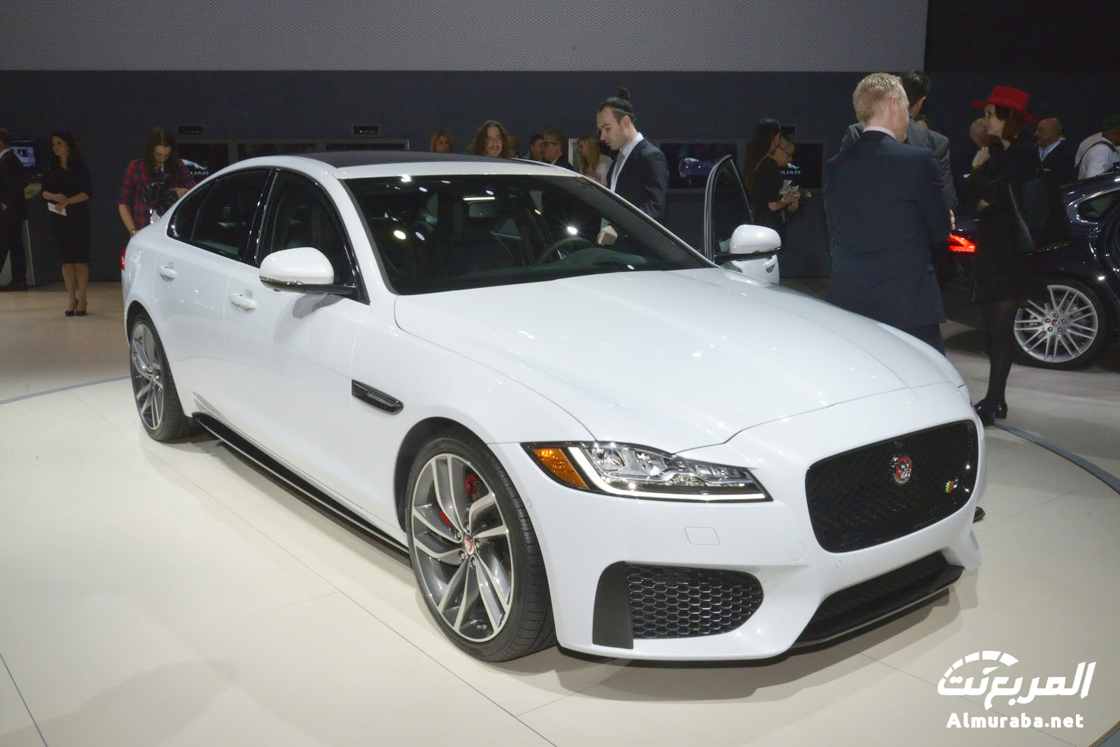 Jaguar-XF-3