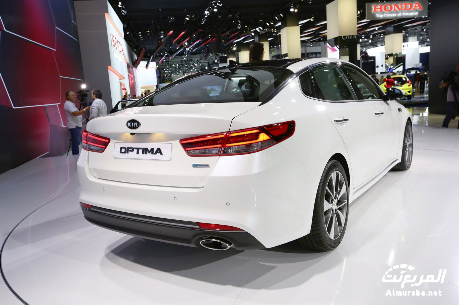 Kia-Optima-03