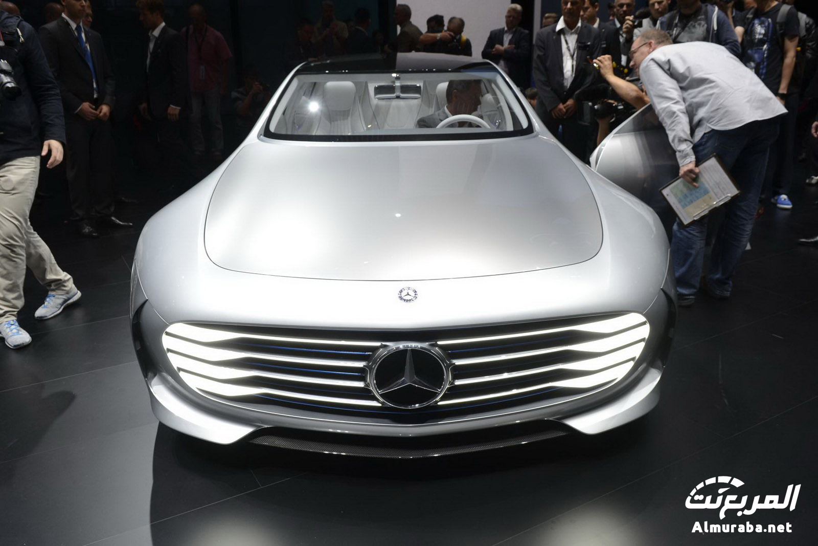 Mercedes-Benz-Concept-IAA-7