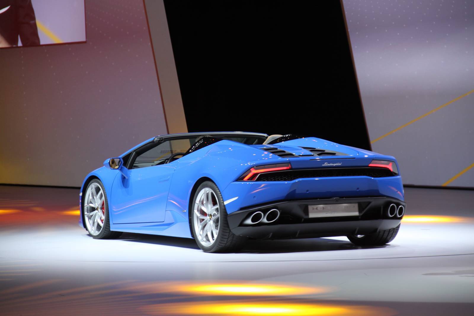 lamborghini-huracan-4