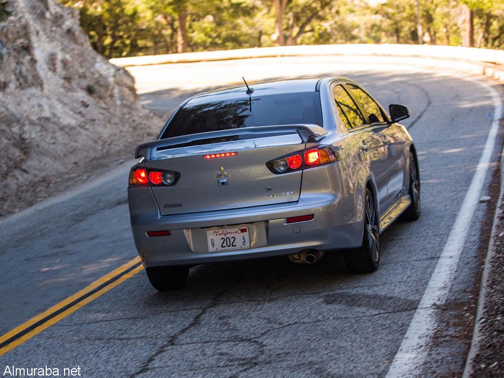 2016-Mitsubishi-Lancer-5