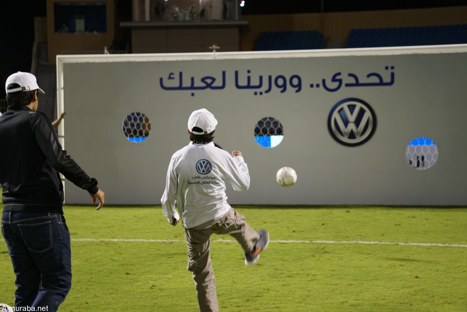 “فولكس واجن” تشعل حماس الجماهير في مباراة الهلال وسينايوكي