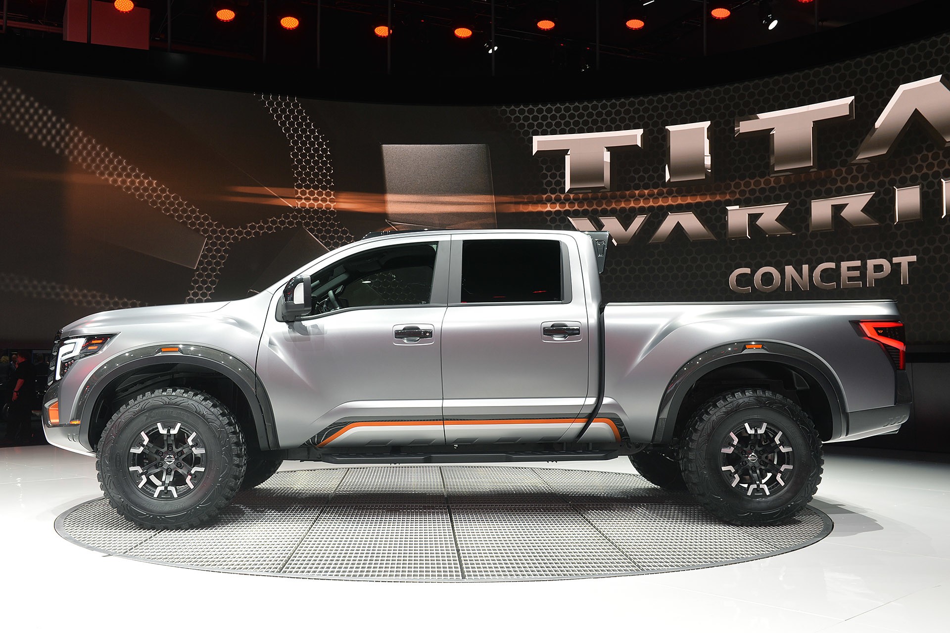 04-nissan-titan-warrior-concept-detroit-1