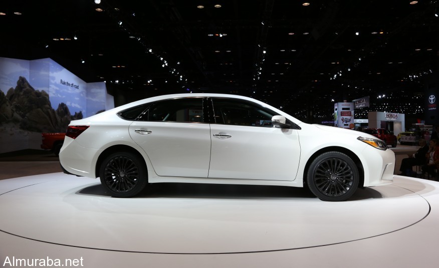 2016-Toyota-Avalon-Touring-102-876x535