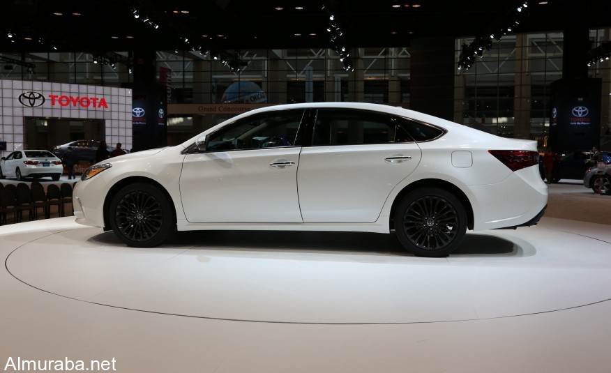 2016-Toyota-Avalon-Touring-107-876x535