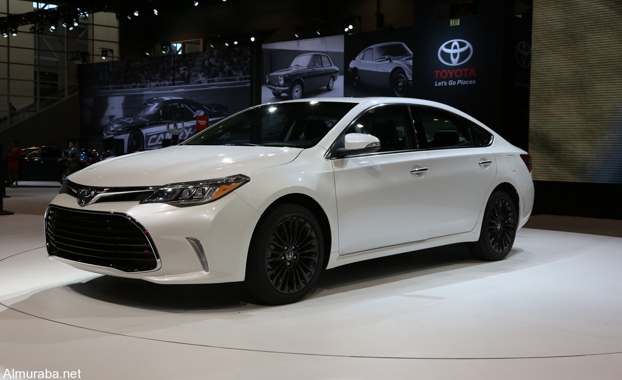 2016-toyota-avalon-photos-and-info-news-car-and-driver-photo-656245-s-original