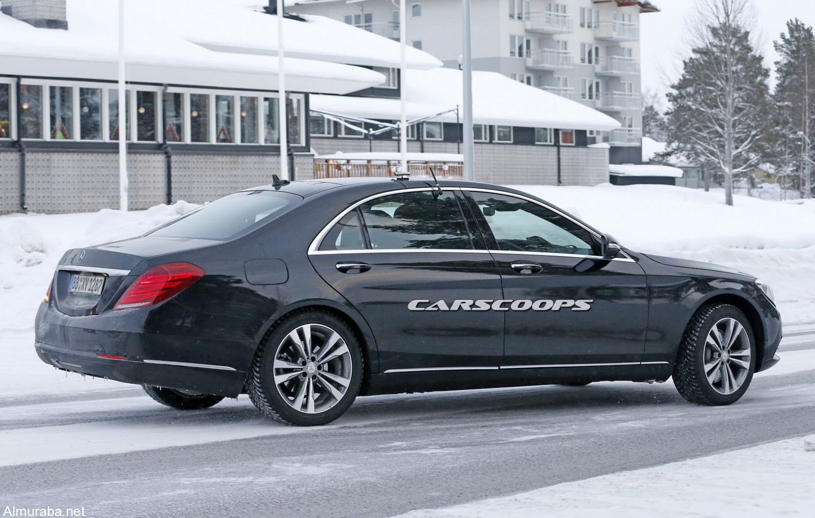 2018-Mercedes-S-Class-Sedan-6